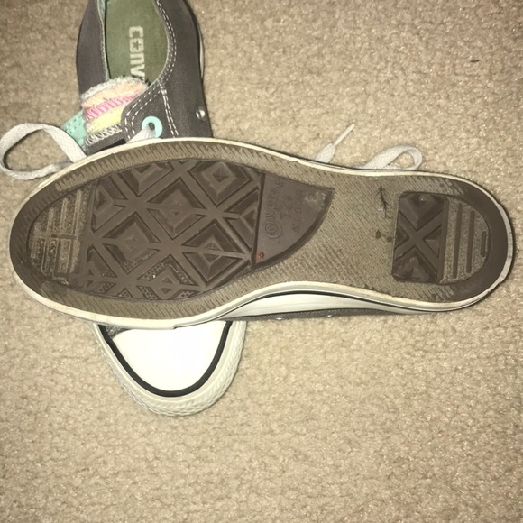 Converse - Picture 3 of 3